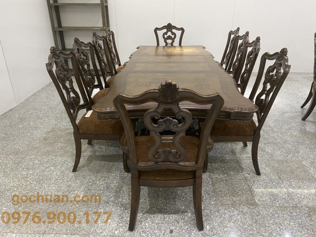Tủ bếp cổ điển