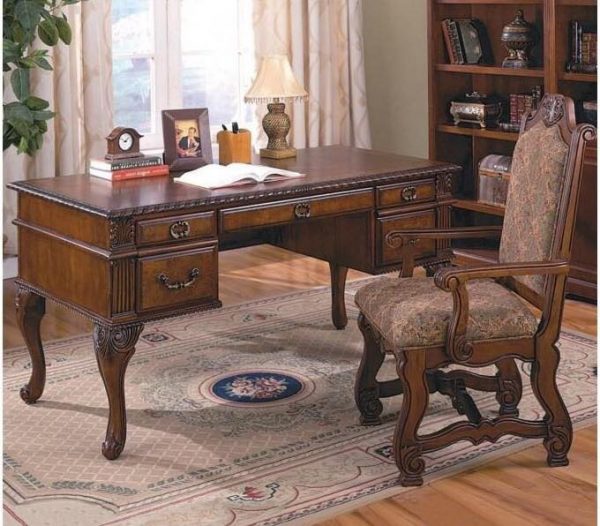 Bàn làm việc tân cổ điển châu Âu